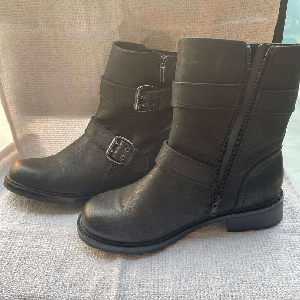 Call it Spring Moto Boots - Picture 2 of 3